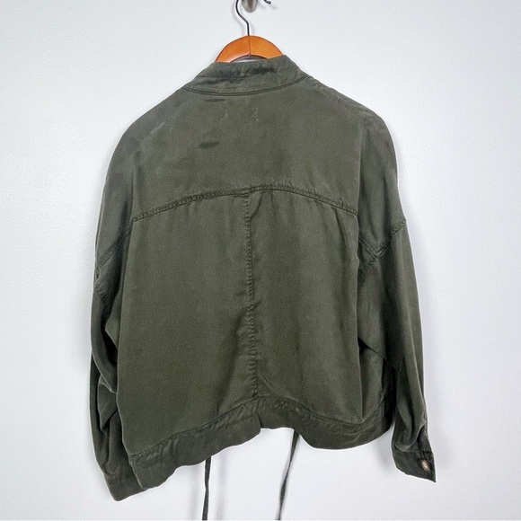 Urban Outfitters Utility Jacket Roll Tab Sleeve Women's Size XS Olive Green - Picture 4 of 5